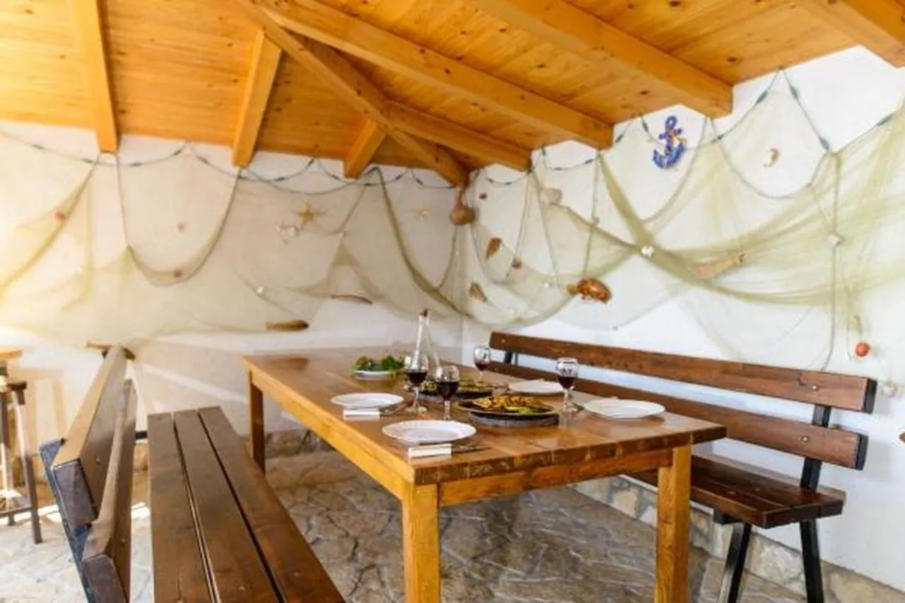 Apartment In Okrug Gornji With Sea View, Air Conditioning, Wifi, Washing Machine 5049-2 Trogir