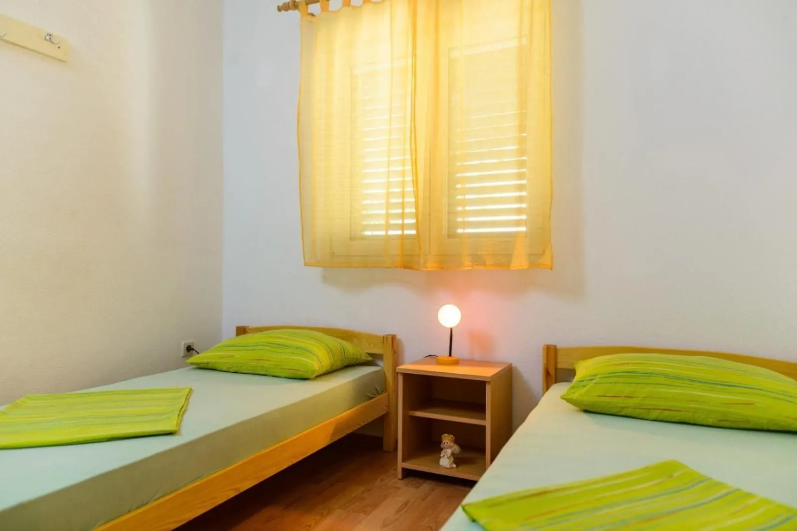 Apartment In Okrug Gornji With Sea View, Air Conditioning, Wifi, Washing Machine 5049-2 Trogir 0*,  Croatia